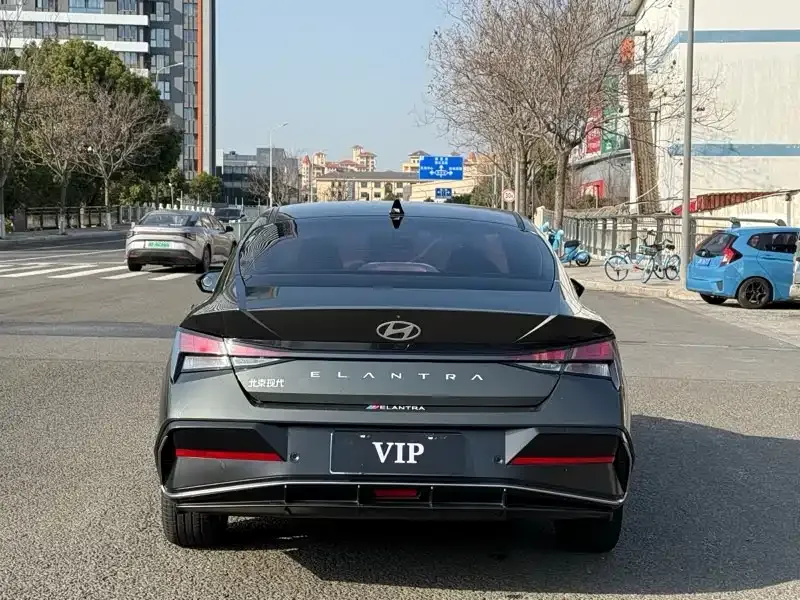 Hyundai Elantra 2024 из CN, фото 10
