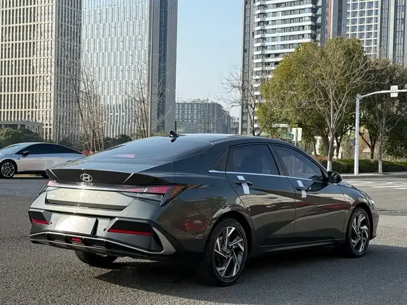 Hyundai Elantra 2024 из CN, фото 9