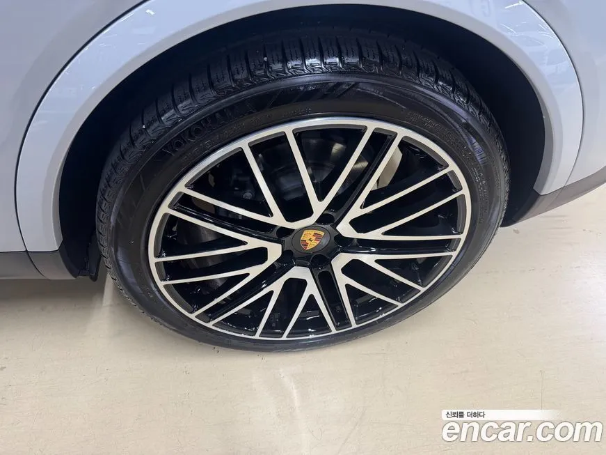 Porsche Cayenne 2024 из KR, фото 7