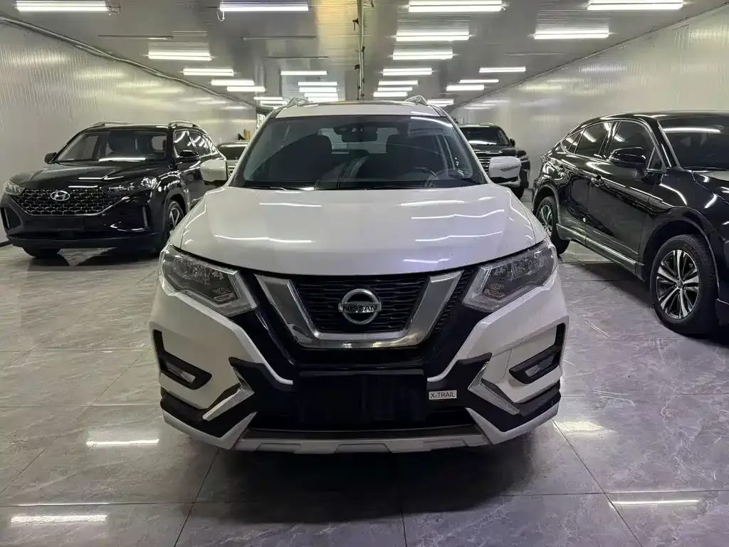 Nissan X-Trail 2021 из CN, фото 3