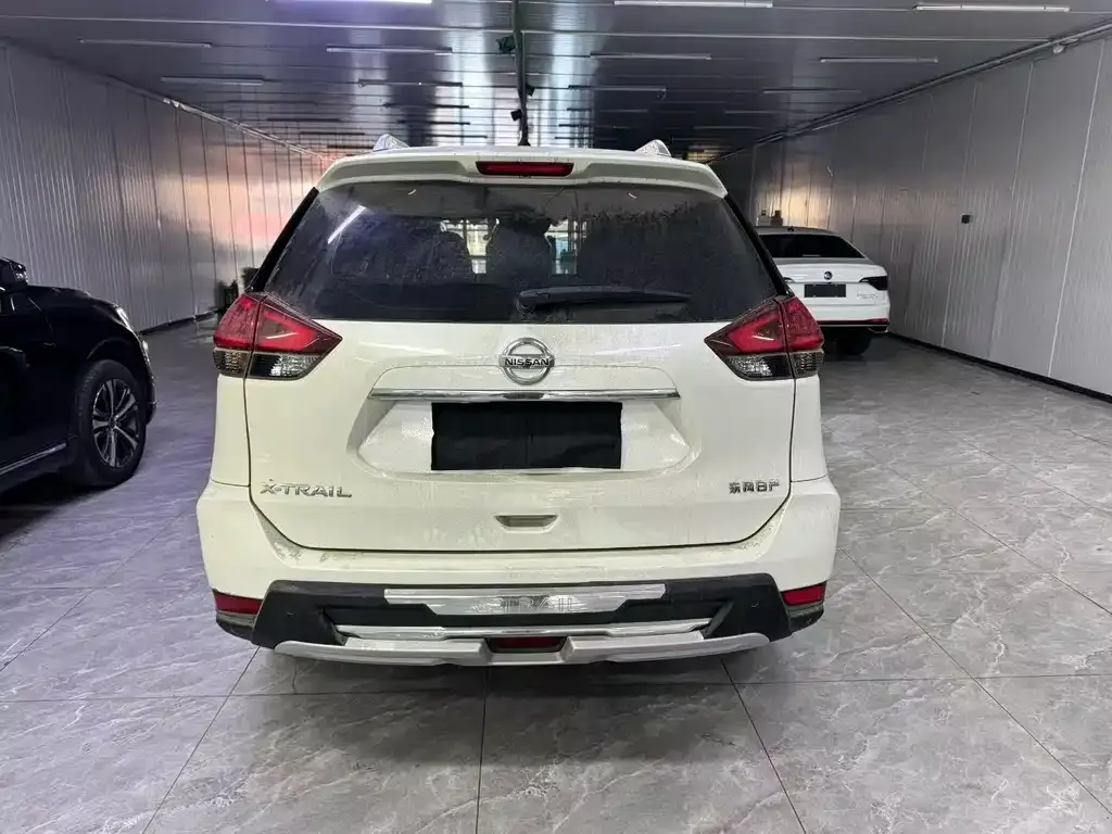 Nissan X-Trail 2021 из CN, фото 4