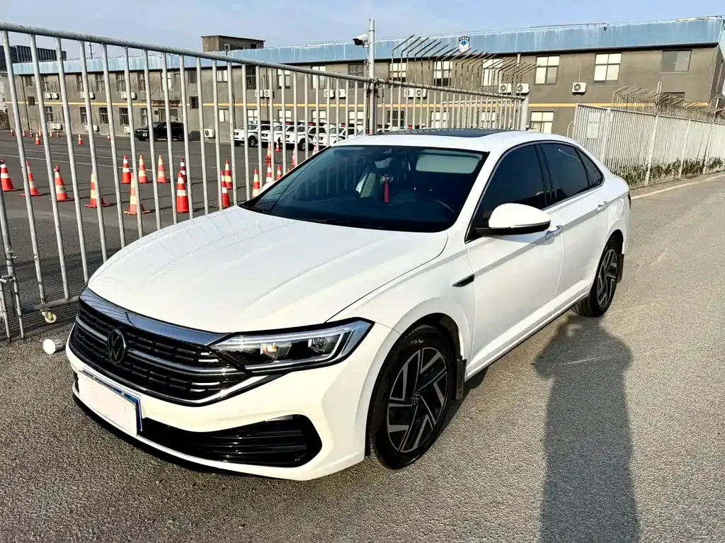Volkswagen Sagitar 2023 из CN, фото 1