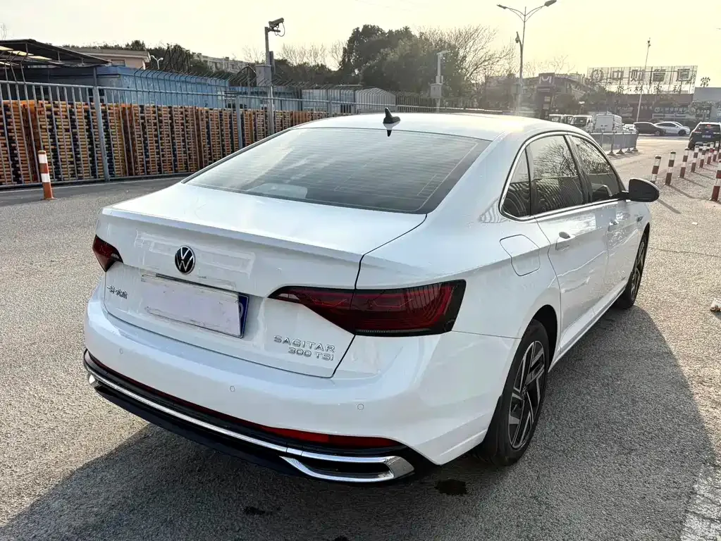 Volkswagen Sagitar 2023 из CN, фото 3