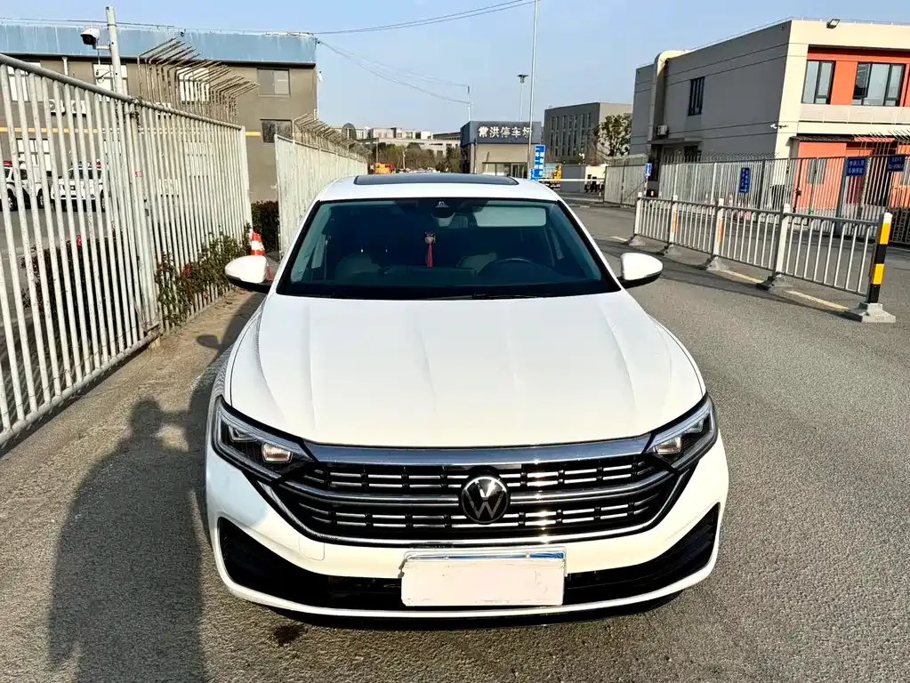 Volkswagen Sagitar 2023 из CN, фото 8