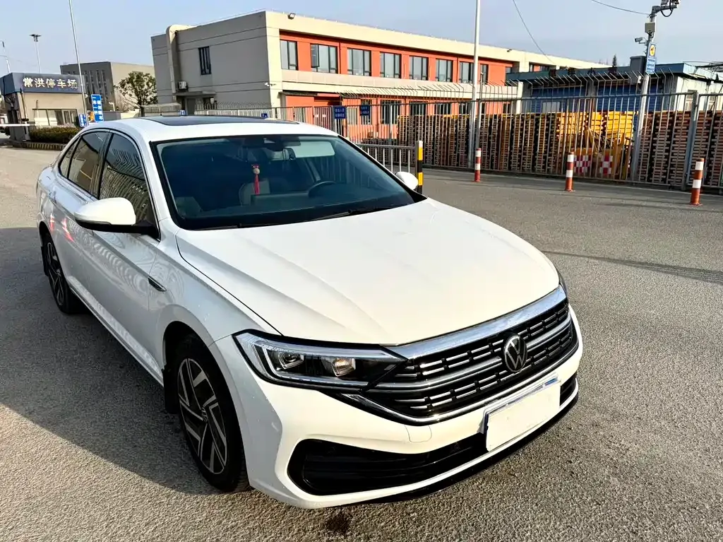 Volkswagen Sagitar 2023 из CN, фото 10