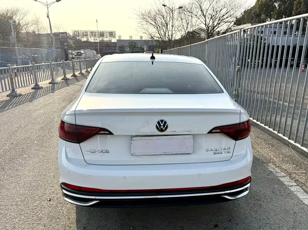 Volkswagen Sagitar 2023 из CN, фото 9