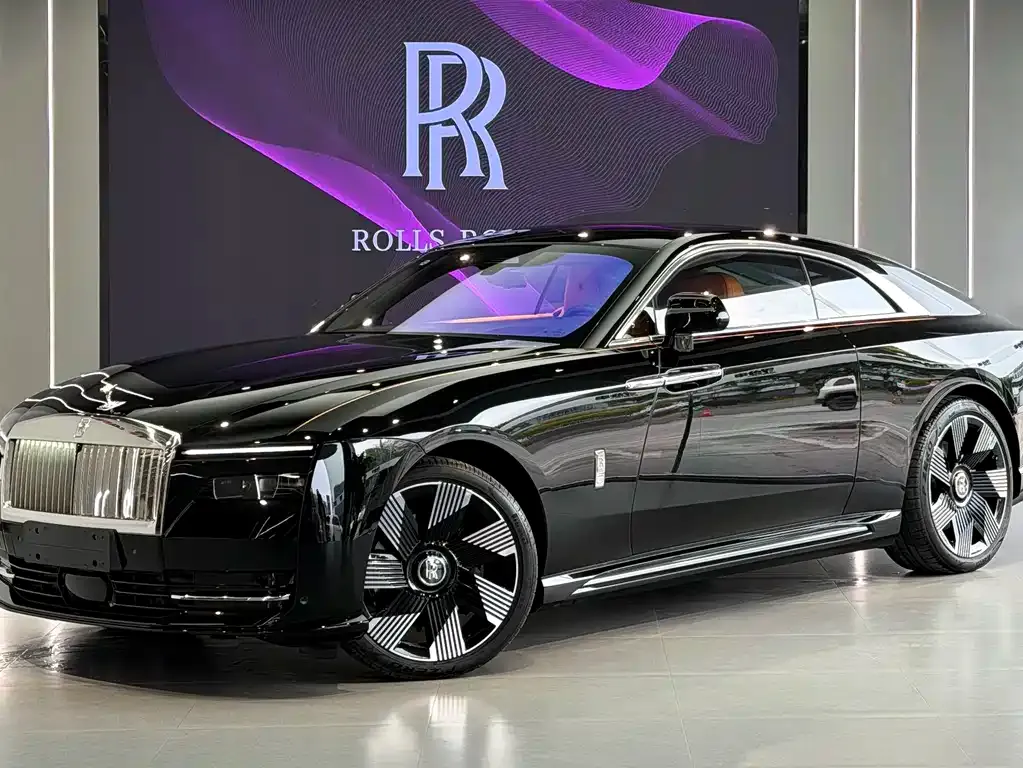 Rolls-Royce Phantom — фото 1