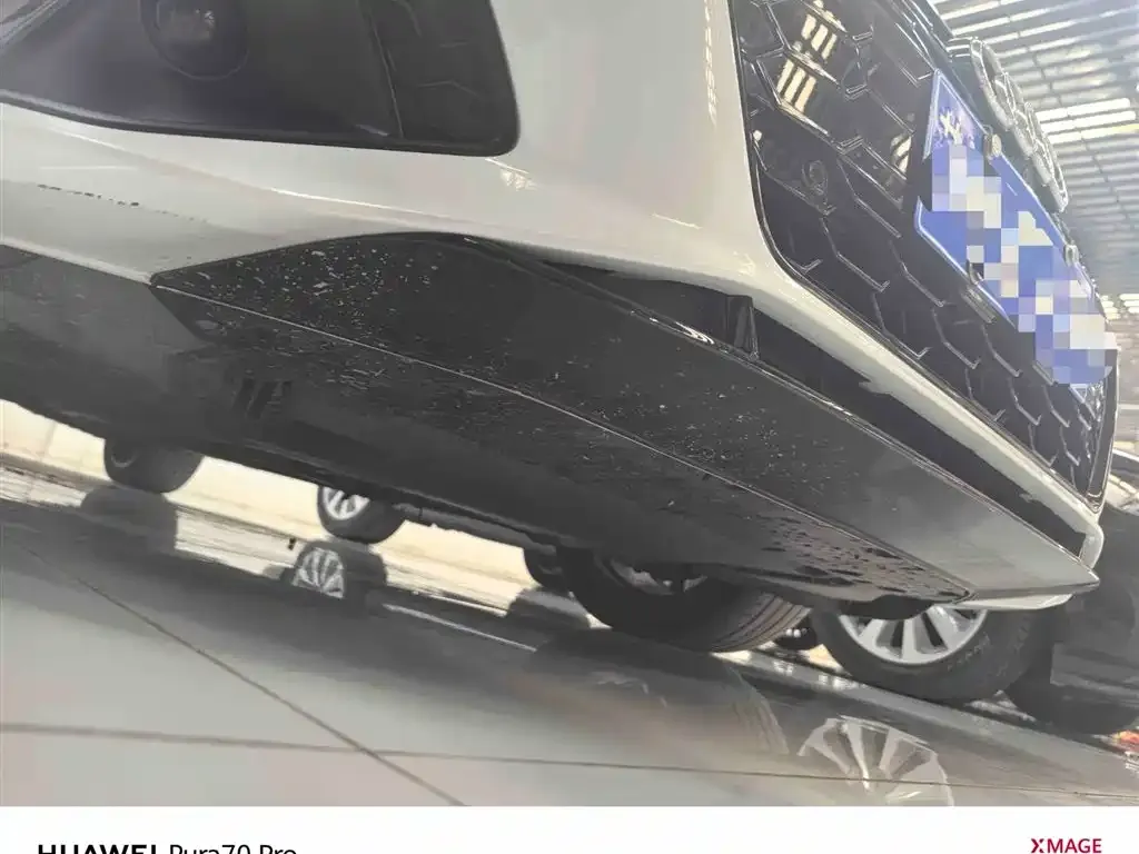 Audi A4L 2023 из CN, фото 7