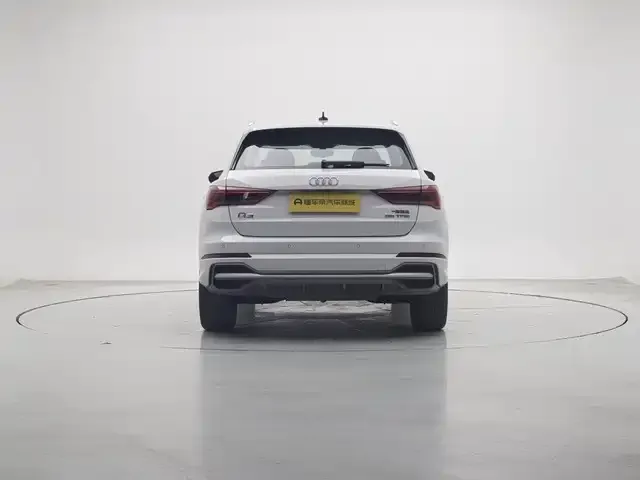 Audi Q3 2021 из CN, фото 5