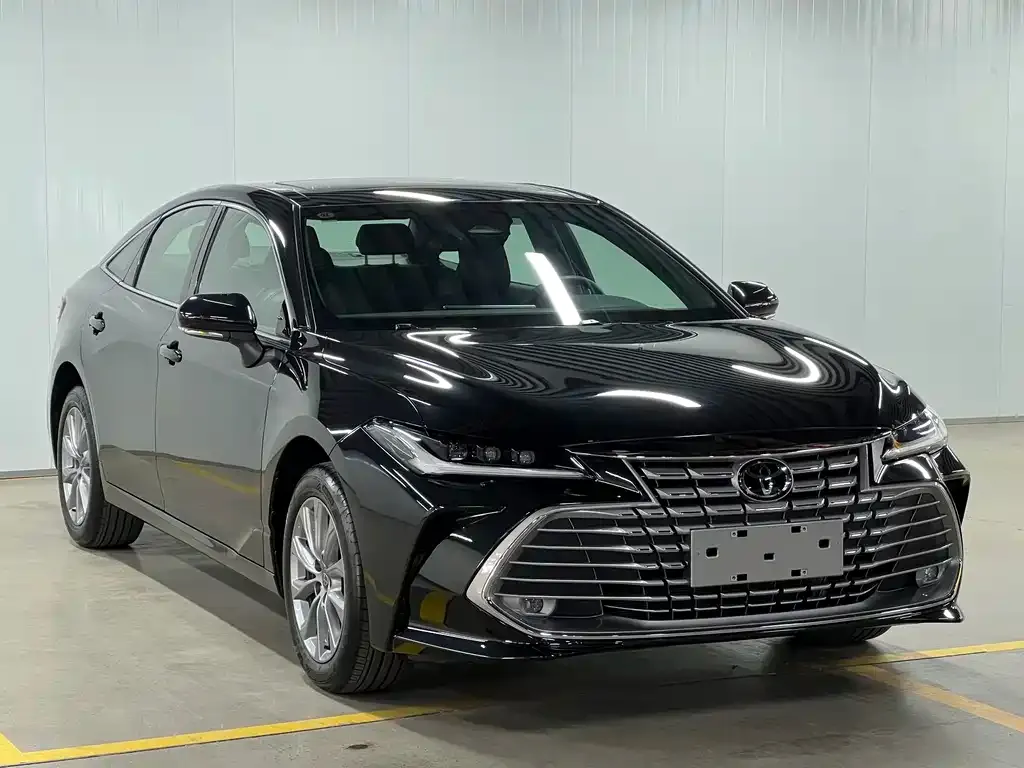 Toyota Avalon — фото 2
