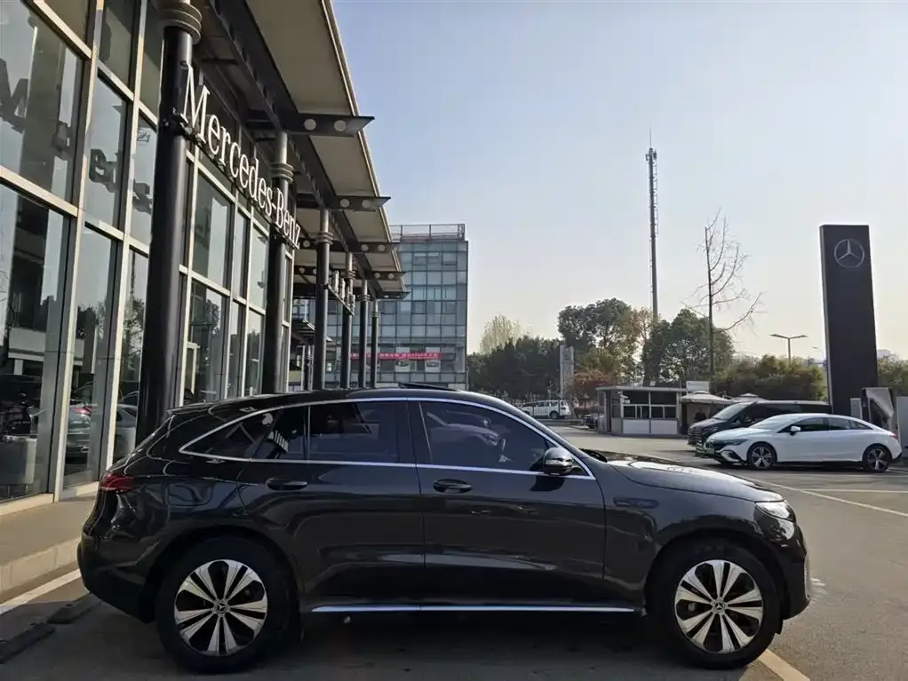 Mercedes-Benz EQC 2023 из CN, фото 6