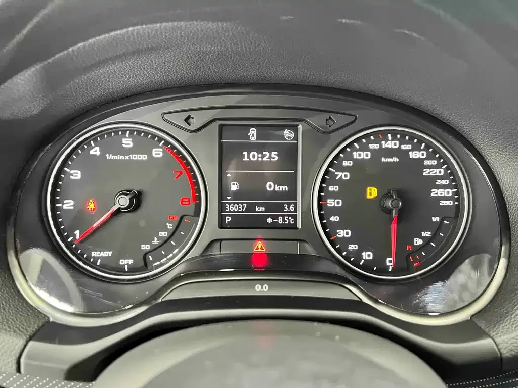 Audi Q2L 2022 из CN, фото 7