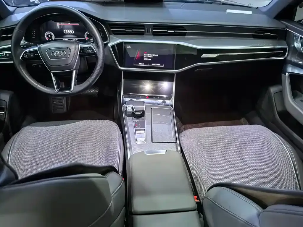 Audi A6L 2023 из CN, фото 9