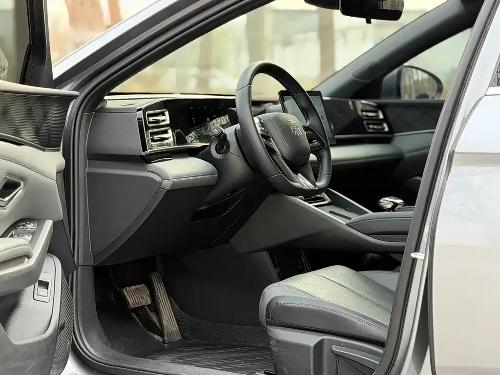 BYD Qin L 2025 из CN, фото 6