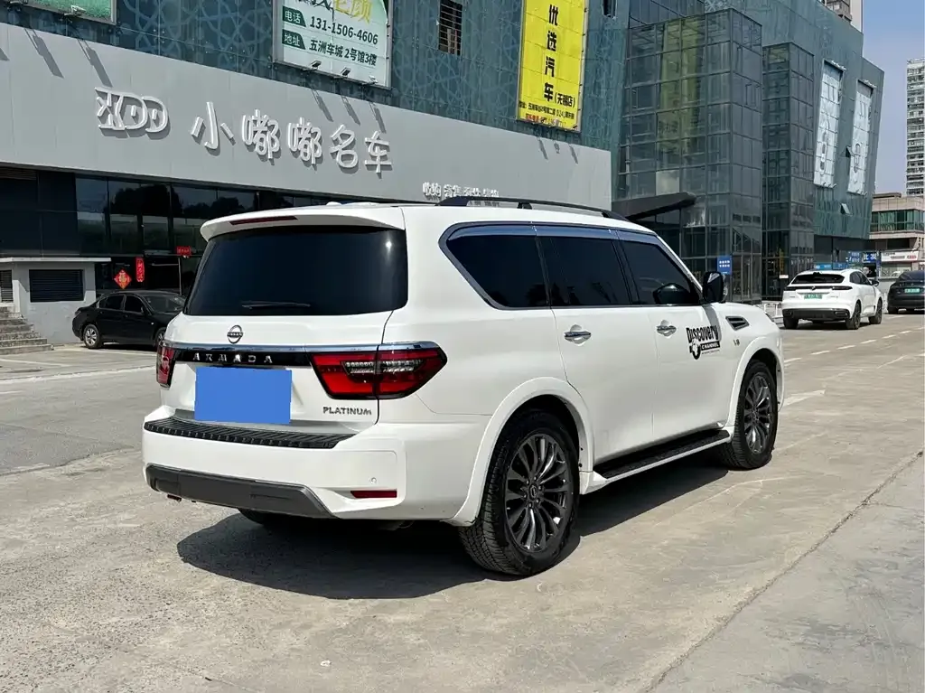 Nissan Patrol 2023 из CN, фото 9