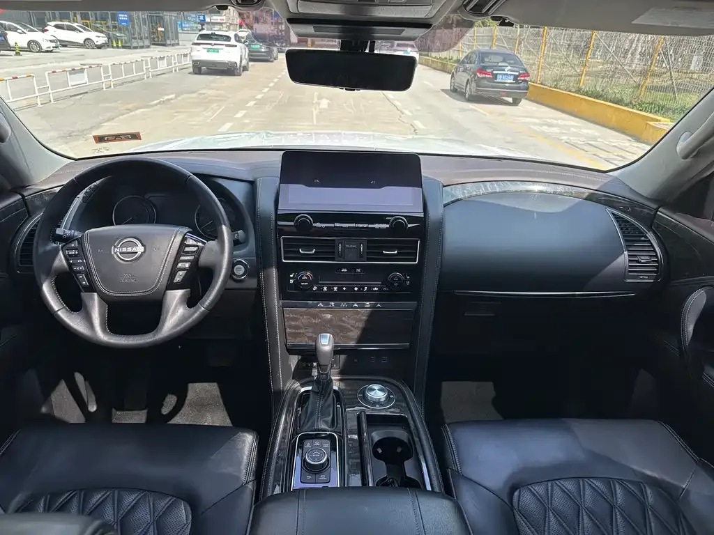 Nissan Patrol 2023 из CN, фото 6