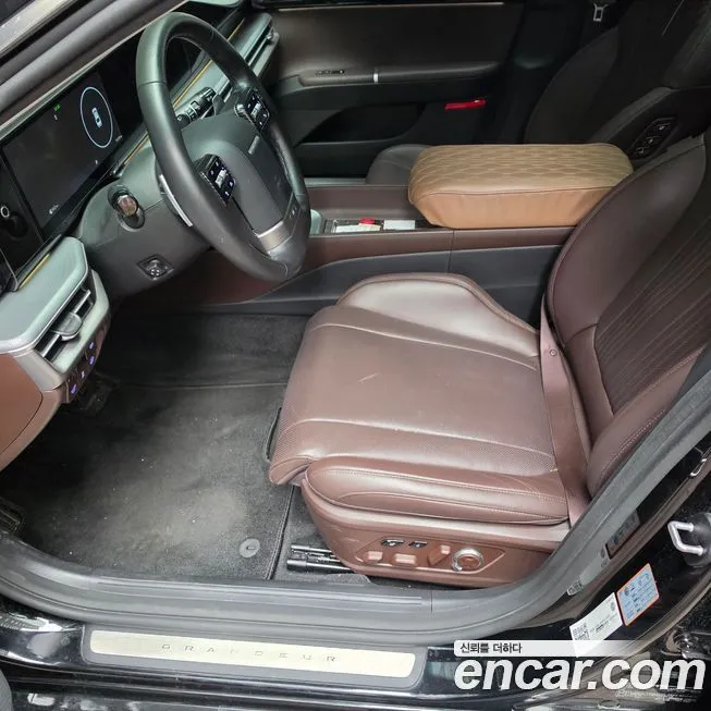 Hyundai Grandeur 2023 из KR, фото 2