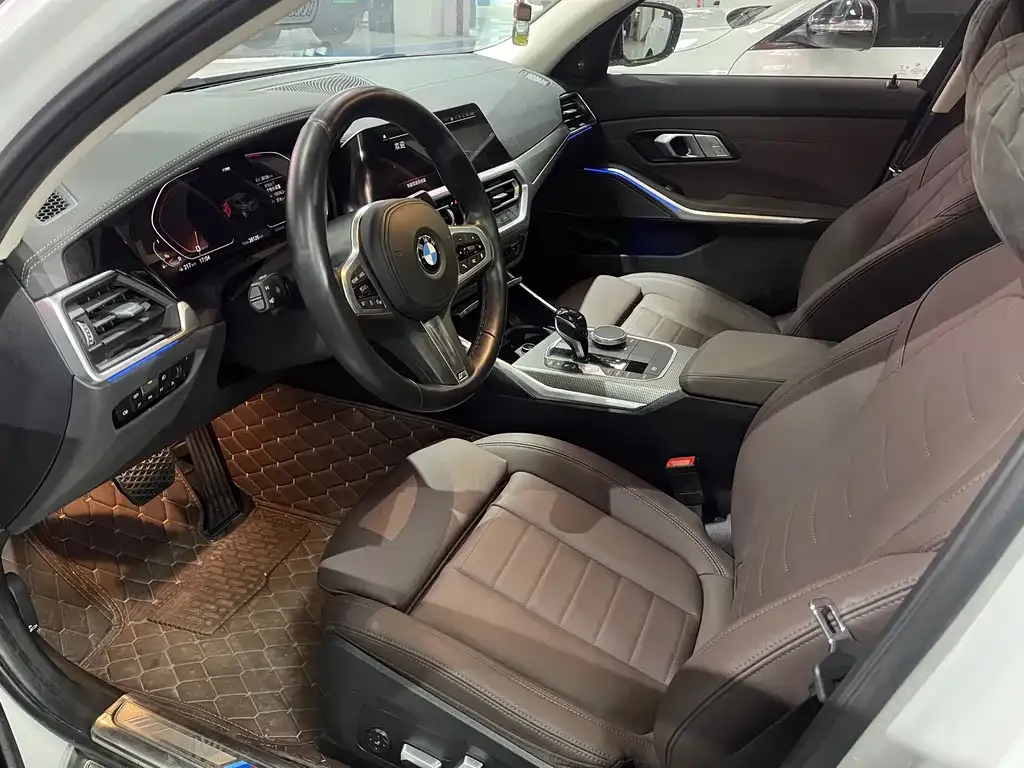 BMW 3 Series 2021 из CN, фото 4
