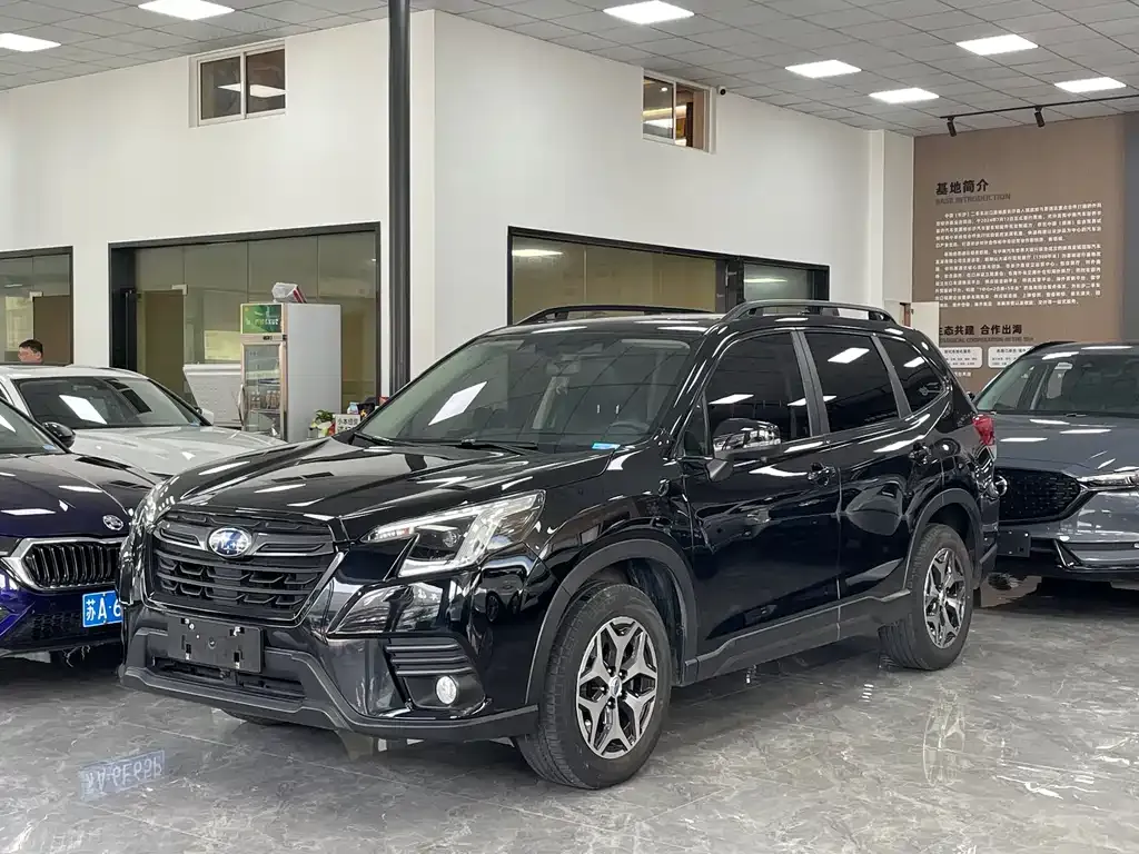 Subaru Forester 2022 из CN, фото 1