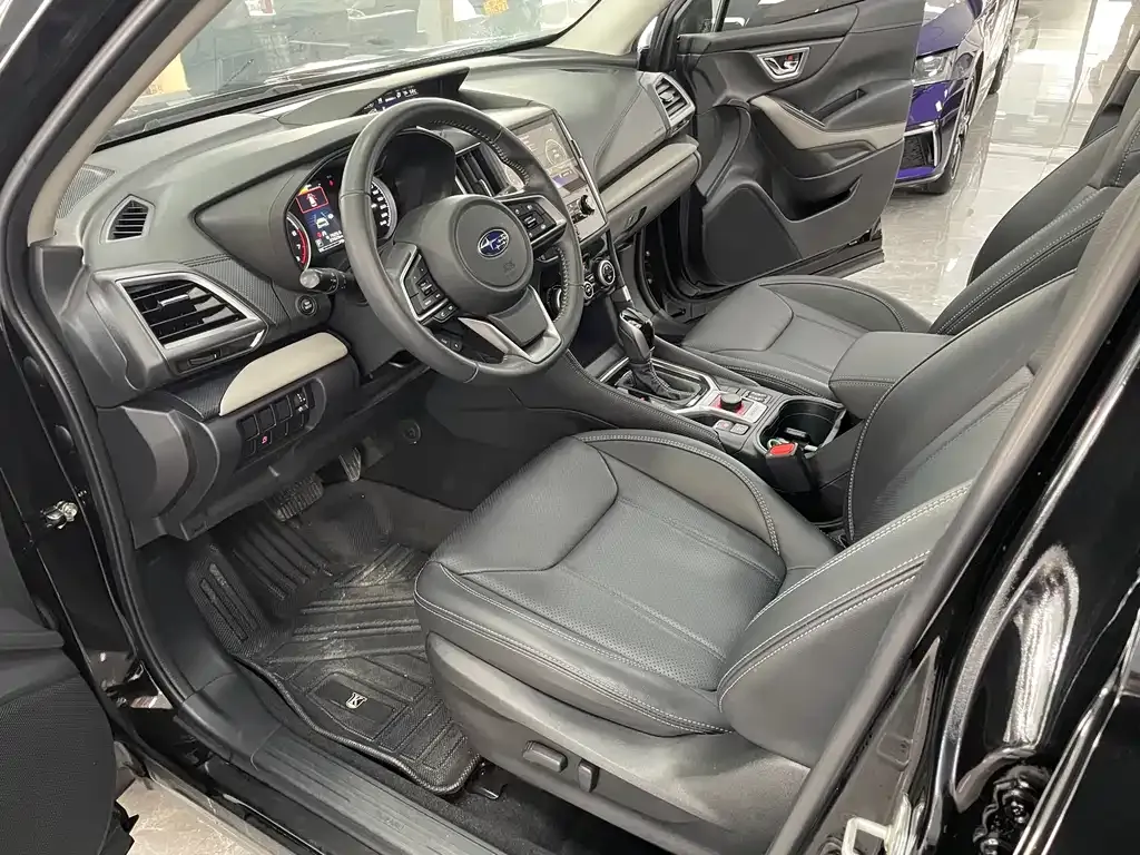 Subaru Forester 2022 из CN, фото 7