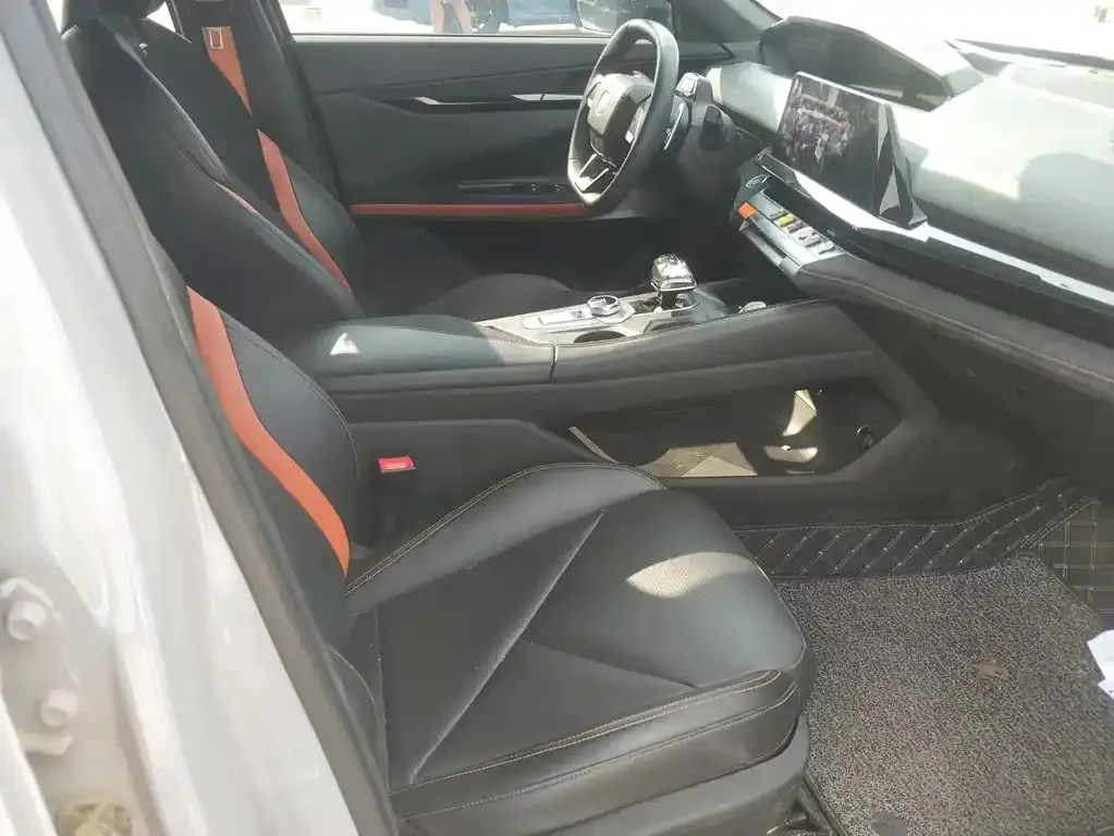 Changan UNI-V 2022 из CN, фото 5