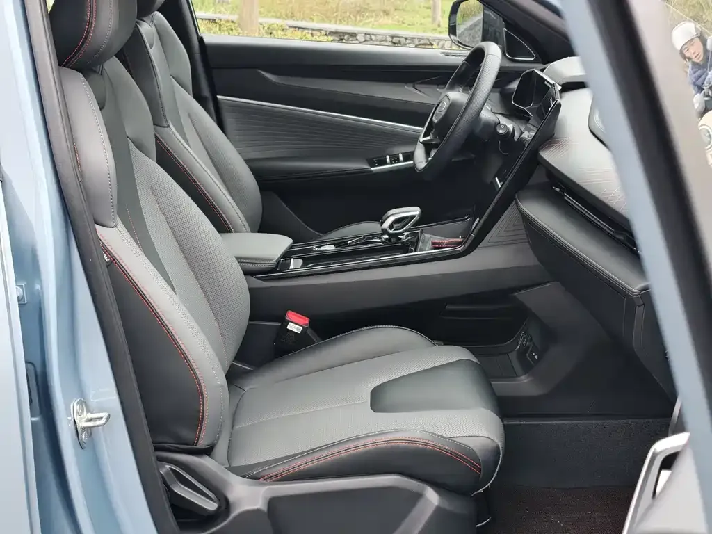Geely Boyue 2023 из CN, фото 10