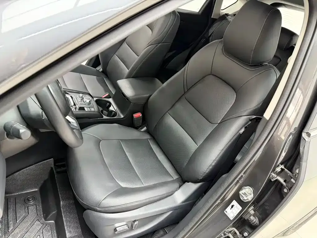 Mazda CX-5 2023 из CN, фото 10