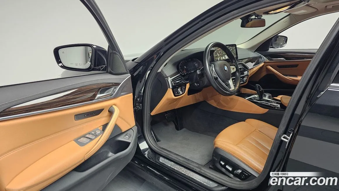 BMW 5-Series 2021 из KR, фото 10