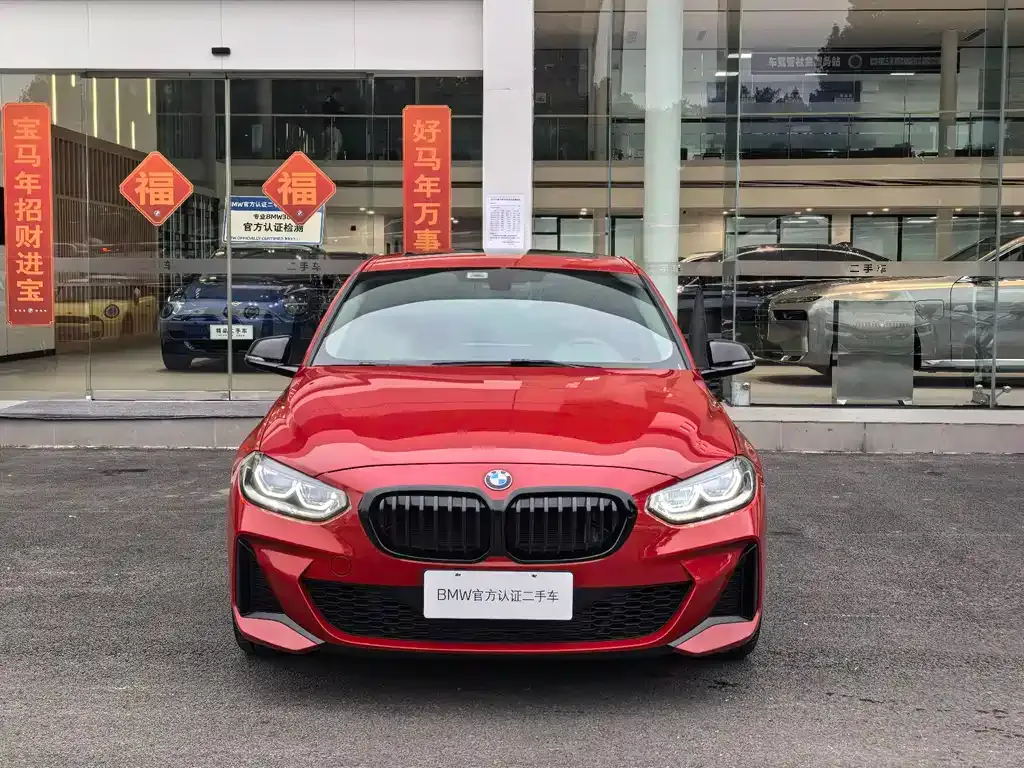 BMW 1 Series 2023 из CN, фото 5
