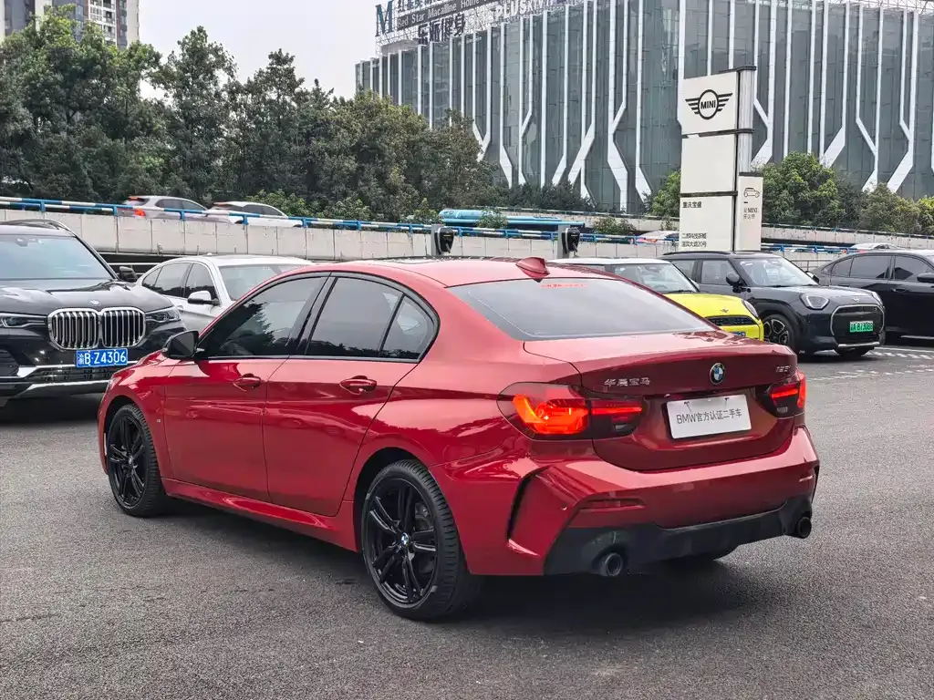 BMW 1 Series 2023 из CN, фото 7