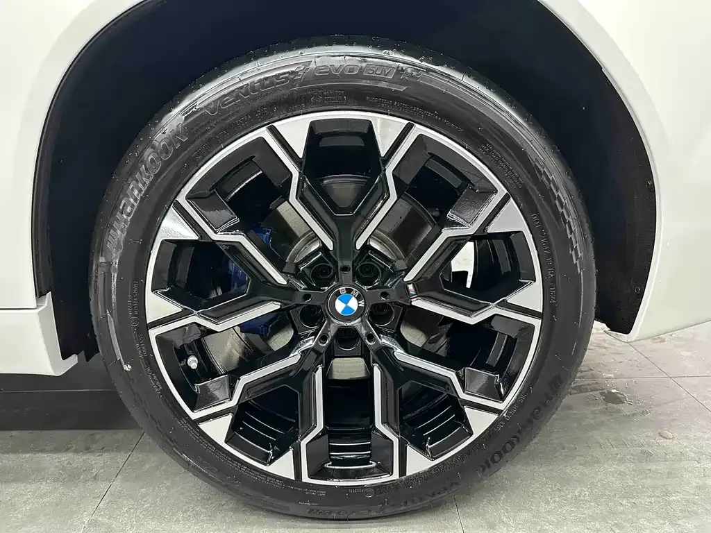 BMW X3 — фото 10