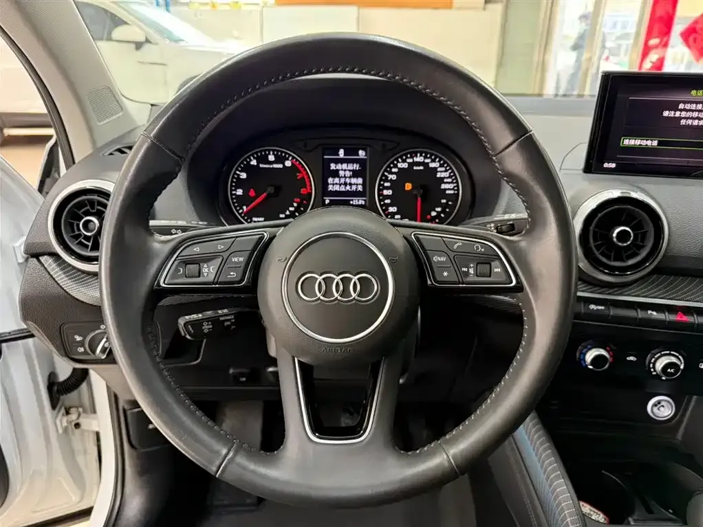 Audi Q2L 2022 из CN, фото 3