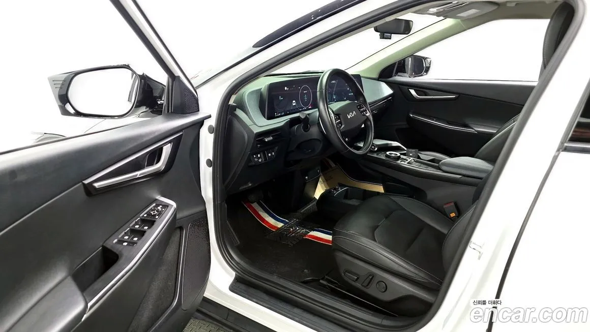 Kia EV6 — фото 6