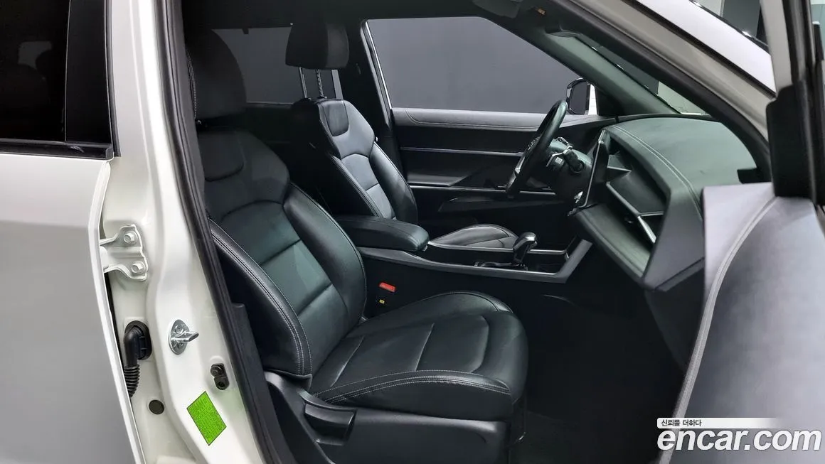 KG Mobility (Ssangyong) Torres 2023 из KR, фото 2