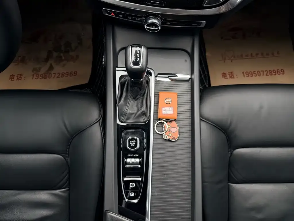 Volvo S60 2021 из CN, фото 7