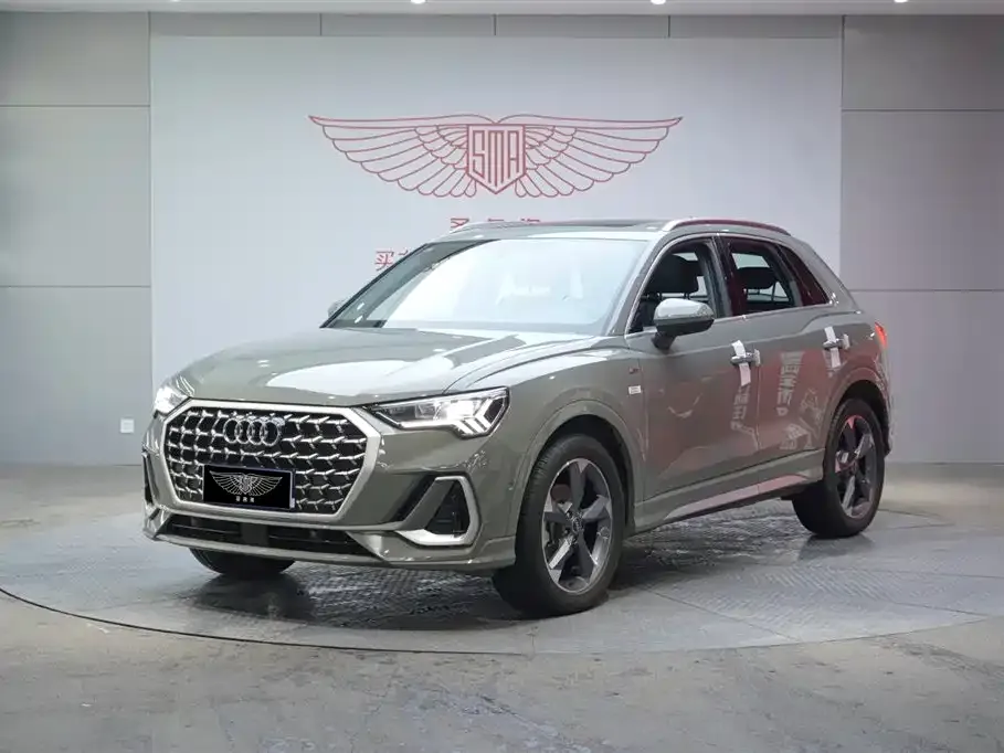 Audi Q3 2024 из CN, фото 1
