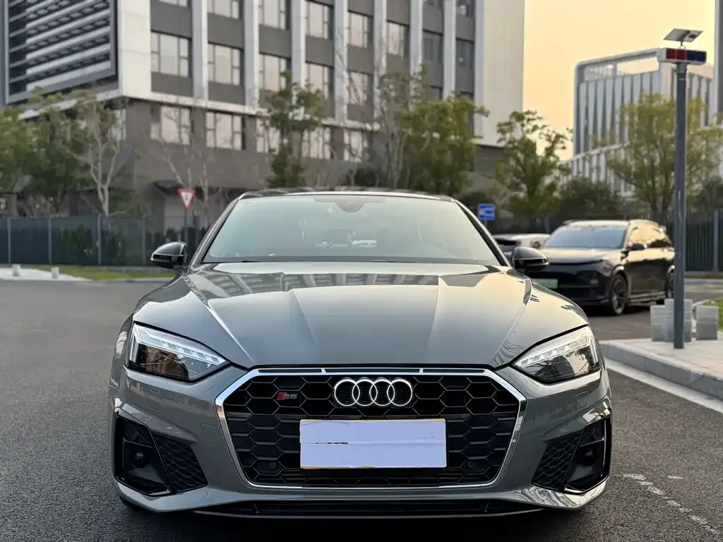 Audi S5 2021 из CN, фото 2