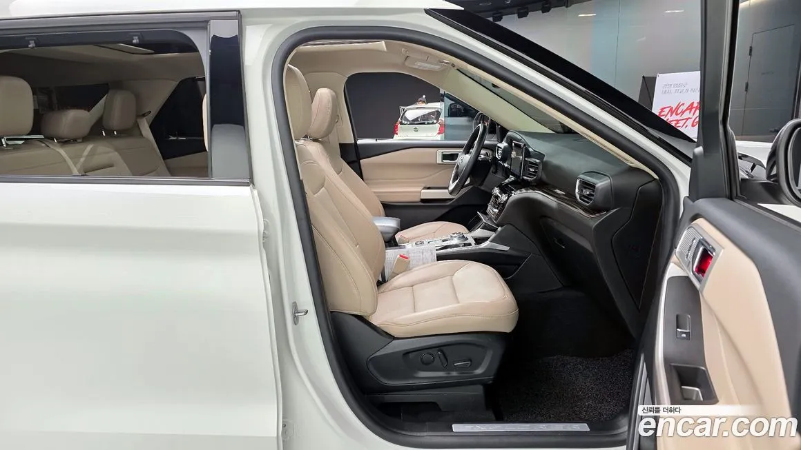 Ford Explorer 2023 из KR, фото 9