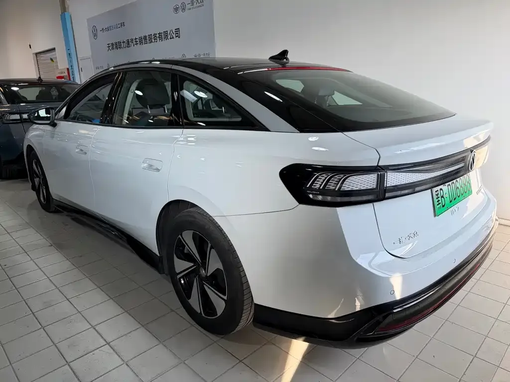 Volkswagen ID.7 VIZZION 2024 из CN, фото 8