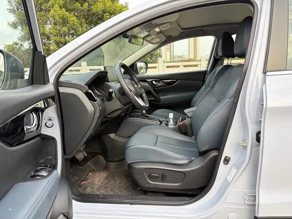 Nissan Qashqai 2024 из CN, фото 2