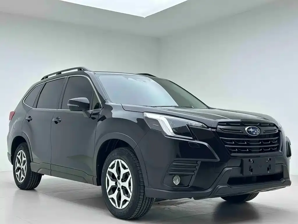 Subaru Forester — фото 4