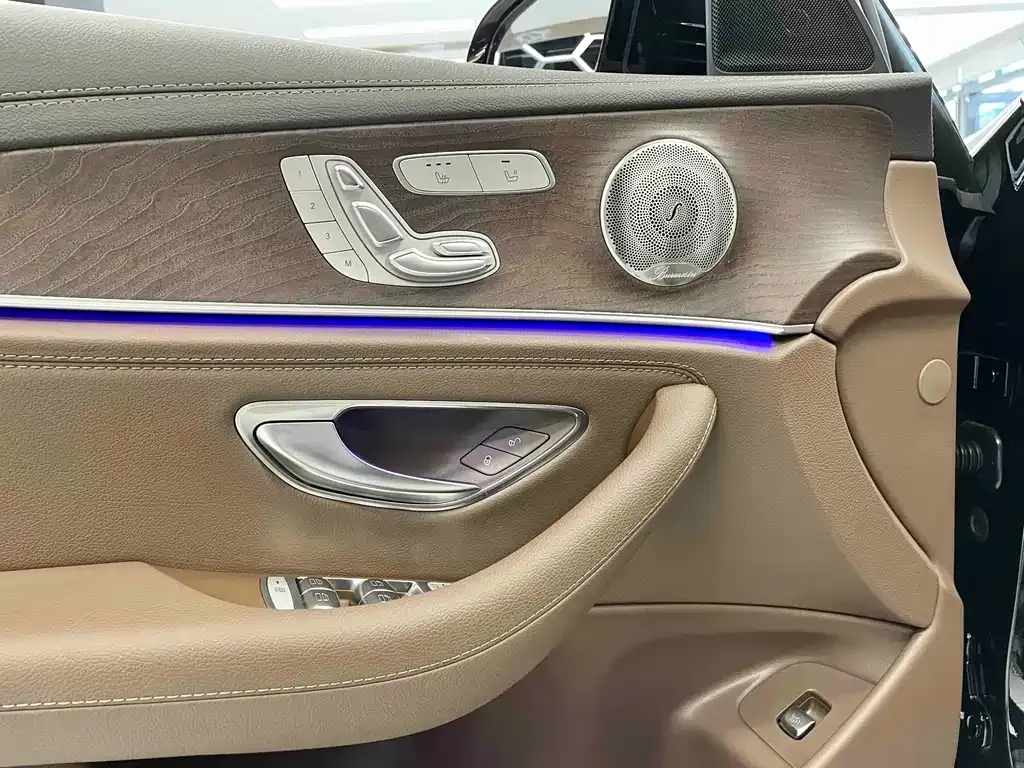 Mercedes-Benz E-Class 2021 из CN, фото 10
