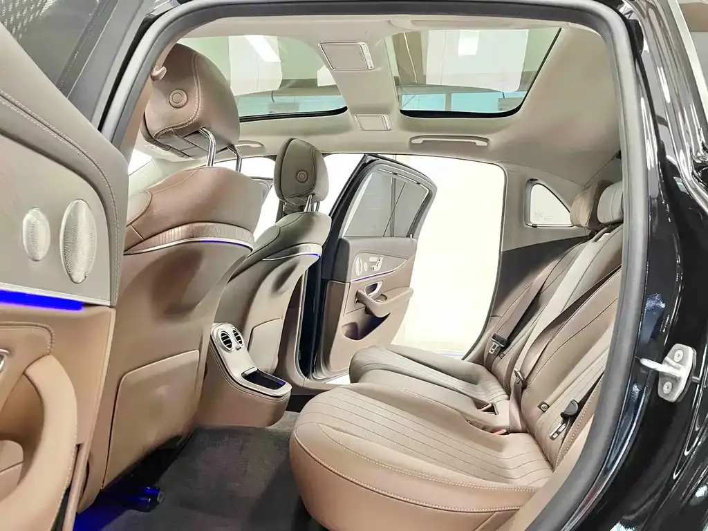 Mercedes-Benz E-Class 2021 из CN, фото 7