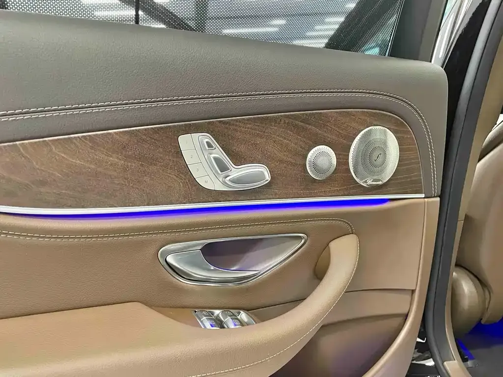Mercedes-Benz E-Class 2021 из CN, фото 5