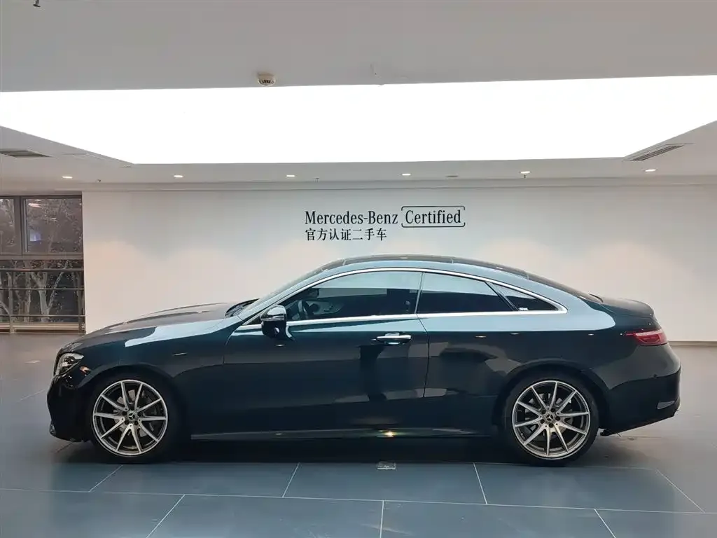 Mercedes-Benz E-Class (Import) — фото 2
