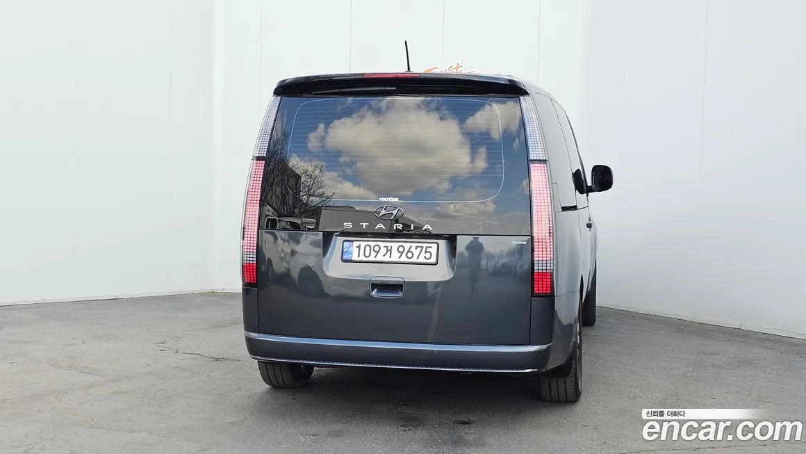Hyundai Staria 2022 из KR, фото 4
