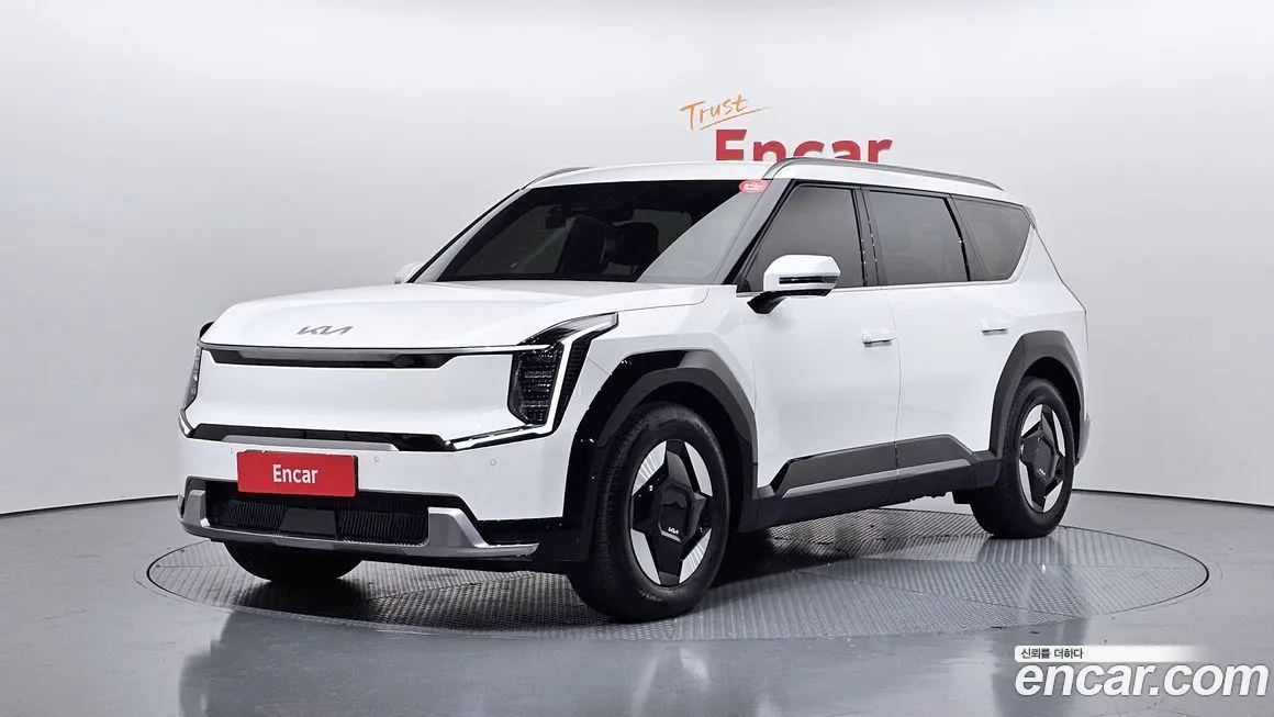 Kia EV9 2024 из KR, фото 1