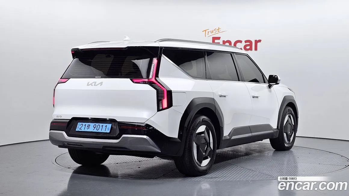 Kia EV9 2024 из KR, фото 9