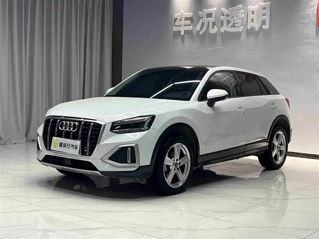 Audi Q2L 2023 из CN, фото 4