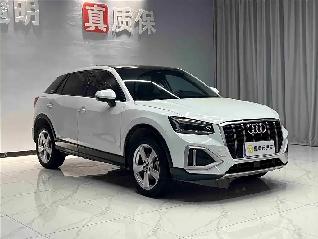 Audi Q2L 2023 из CN, фото 5